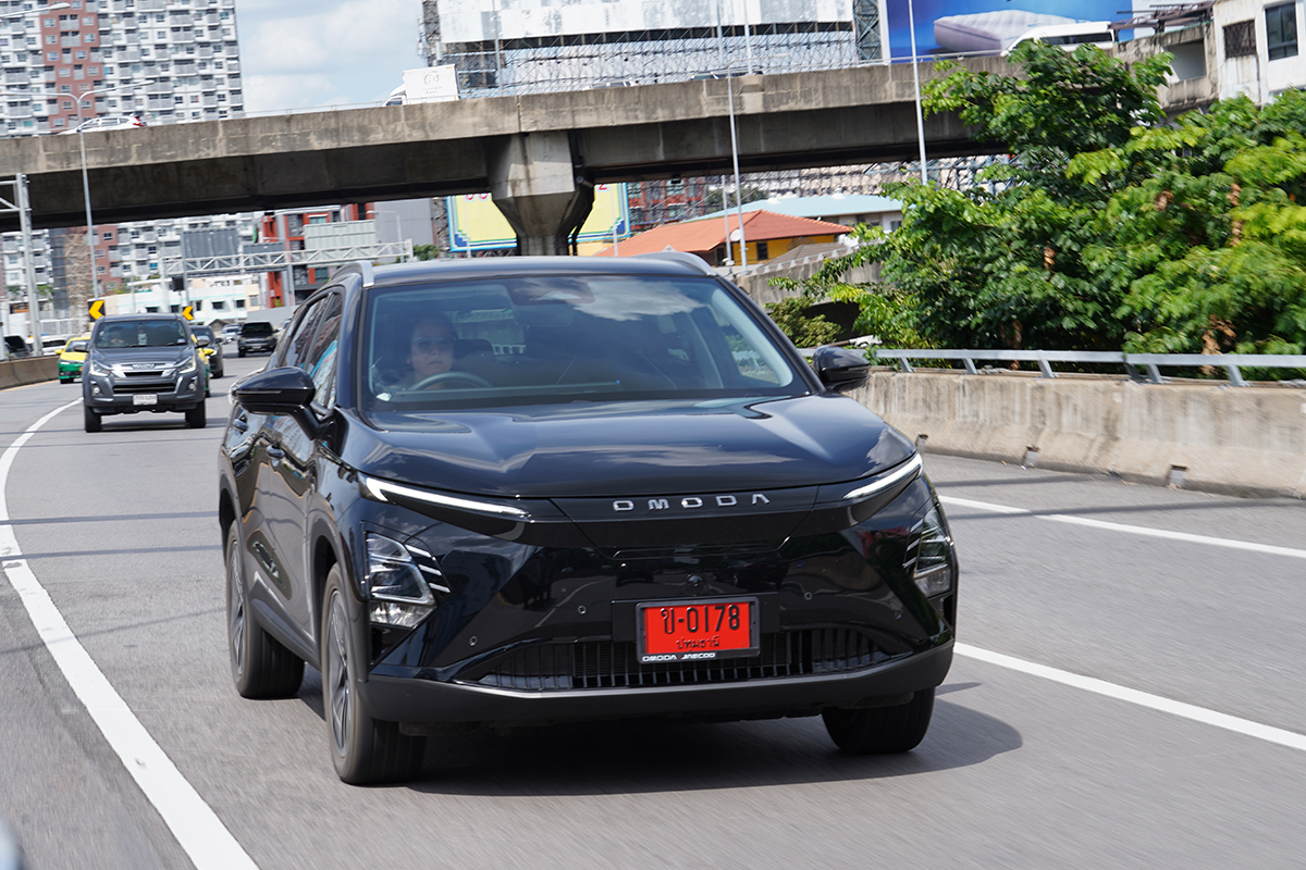 OMODA C5 รถอีวีขับดี ราคาแรงไปนิด…