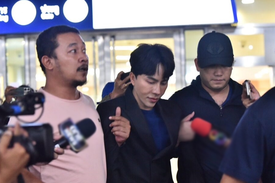 “บอสพอล” ไม่กังวล แค่เปลี่ยนที่นอน-ทนายมั่นใจหลักฐานลุยประกันตัว