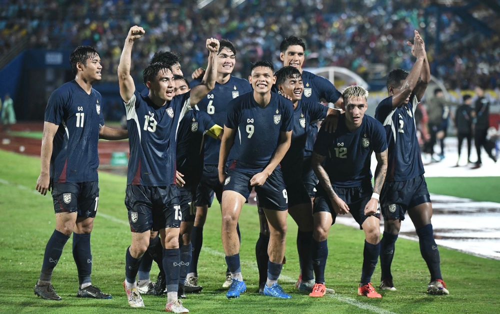 ทีมชาติไทย ชนะ ฟิลิปปินส์ 3-1 ลิ่วนัดชิงคิงส์คัพ เตรียมพบซีเรีย 14 ต.ค.นี้