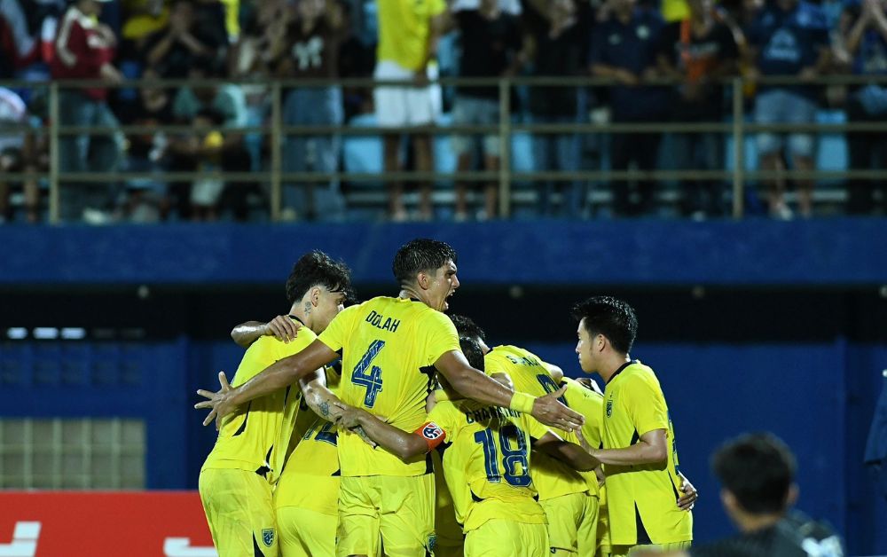 ทีมชาติไทย ชนะ ซีเรีย 2-1 คว้าแชมป์คิงส์คัพสมัยที่ 16 มาครองได้สำเร็จ