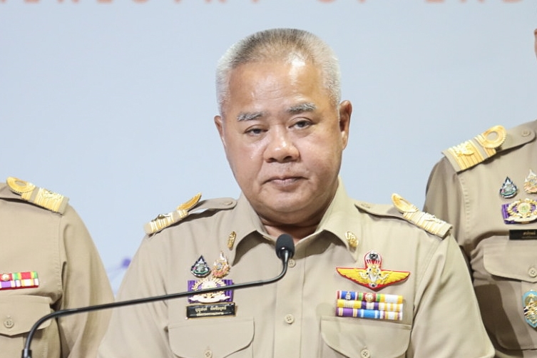 ‘บุญสงค์’ ปลัดแรงงานใหม่ แจงมาตรการเร่งด่วนช่วยนายจ้าง-ลูกจ้าง ภัยน้ำท่วม