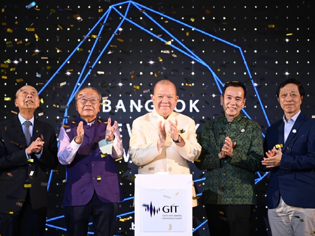 ปักหมุด Bangkok Jewelry Week ถ.ท่องเที่ยวสายอัญมณี-เครื่องประดับ