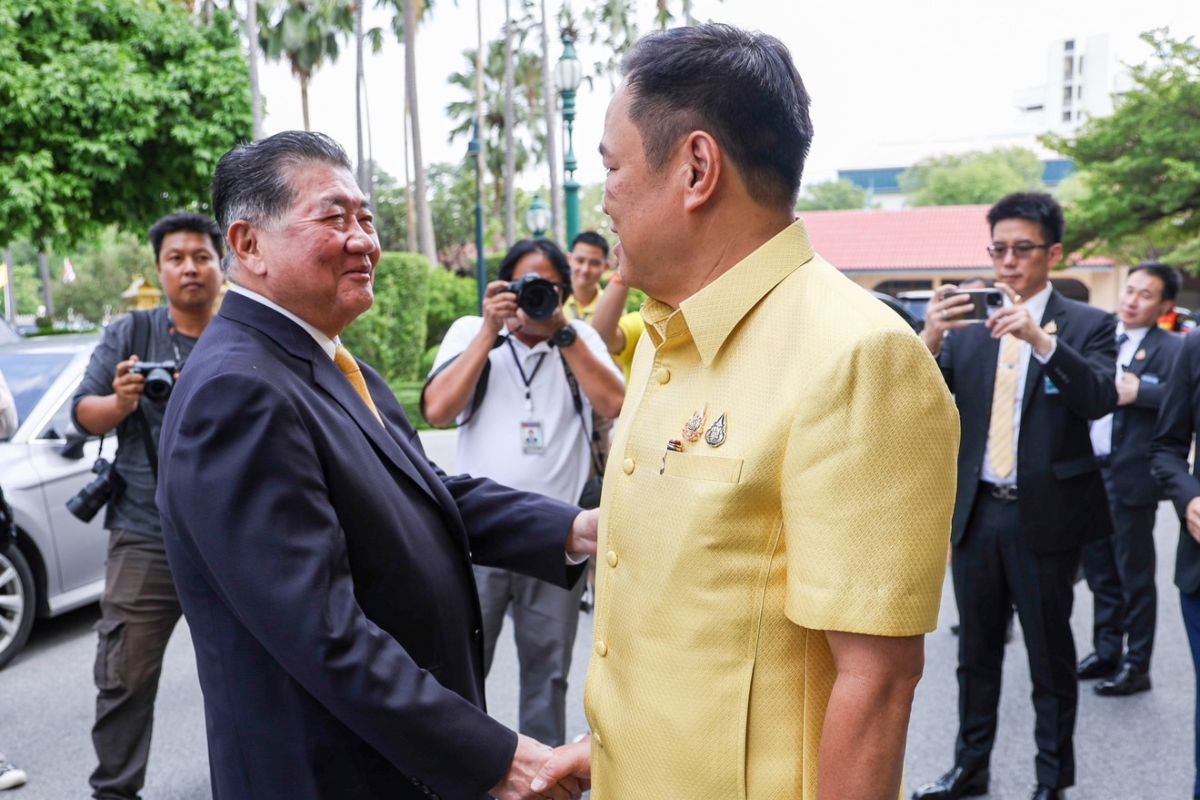 นายกฯ เรียกถกพรรคร่วม ภูมิธรรมย้ำ ‘เกาะกูด’ ของไทย ถามคนจุดกระแสต้องการอะไร