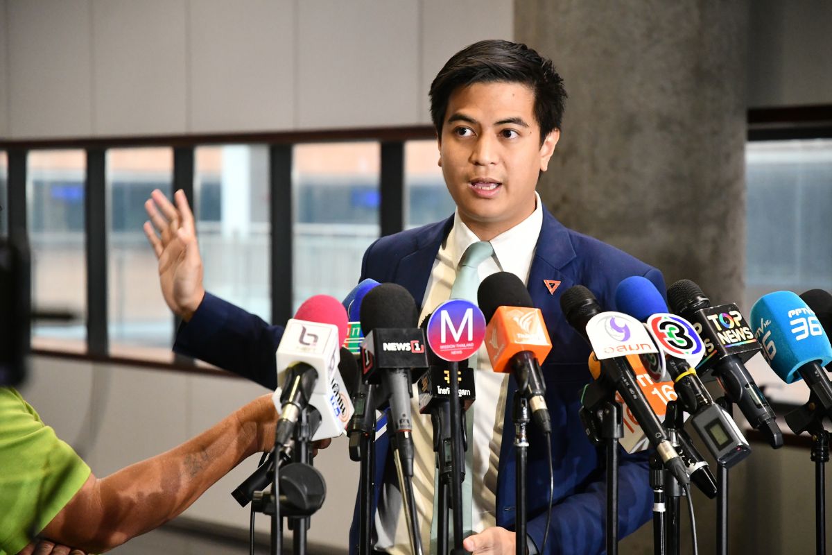 ‘พริษฐ์’ ชี้ ‘ทรัมป์’ ชนะ โลกตึงเครียด สินค้าจีนทะลักไทยหนีกำแพงภาษี