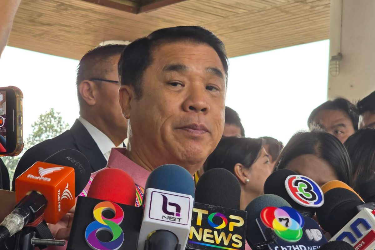 สุริยะ เล็งลงโทษบริษัทเหตุเครนก่อสร้างทางด่วนถล่ม ห้ามรับงาน​ 2 ปี 
