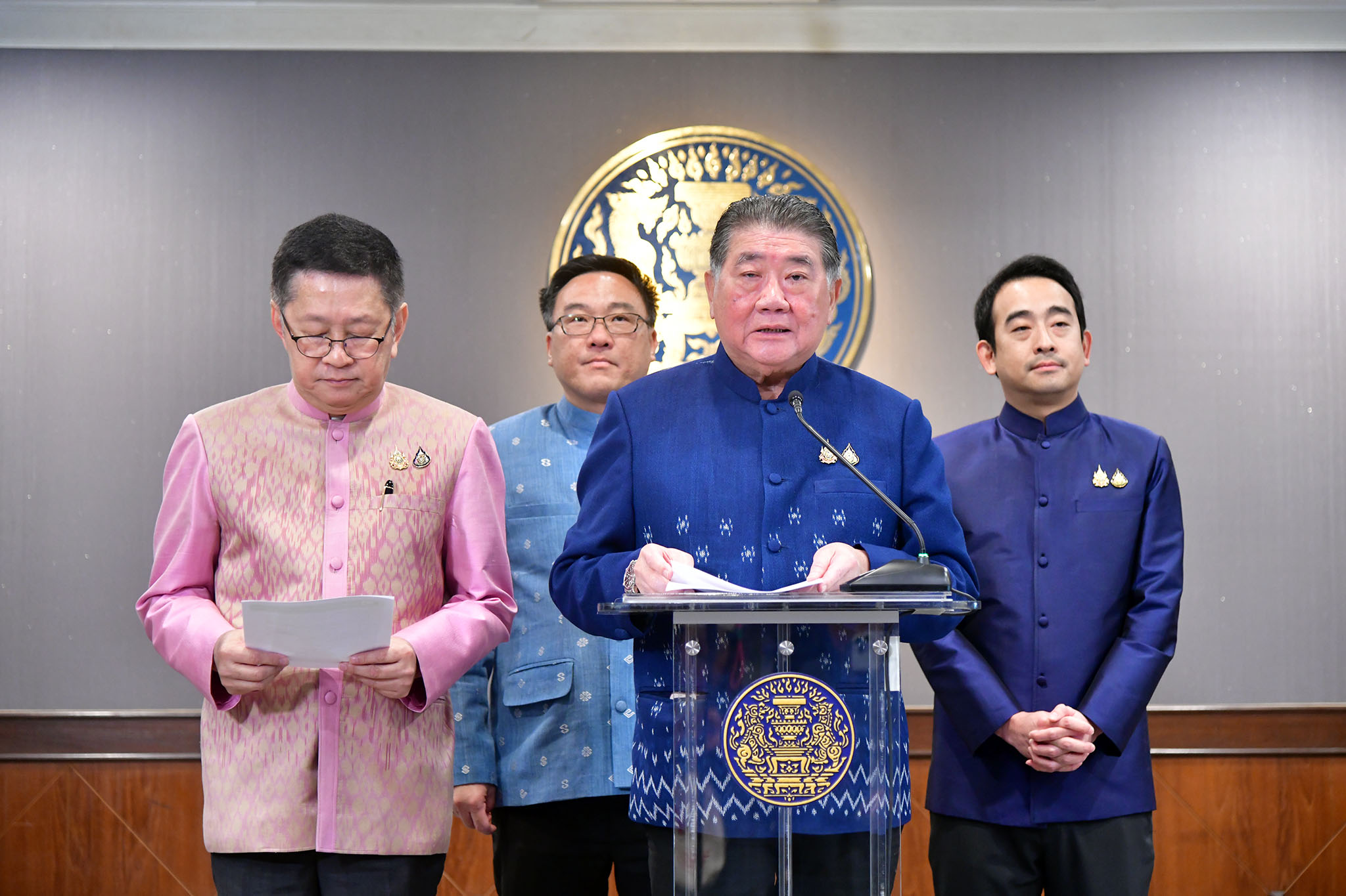 ครม. อนุมัติวันหยุดราชการเพิ่มพิเศษ 3 วัน ปี 68-69 เช็กเลยมีวันไหนบ้าง