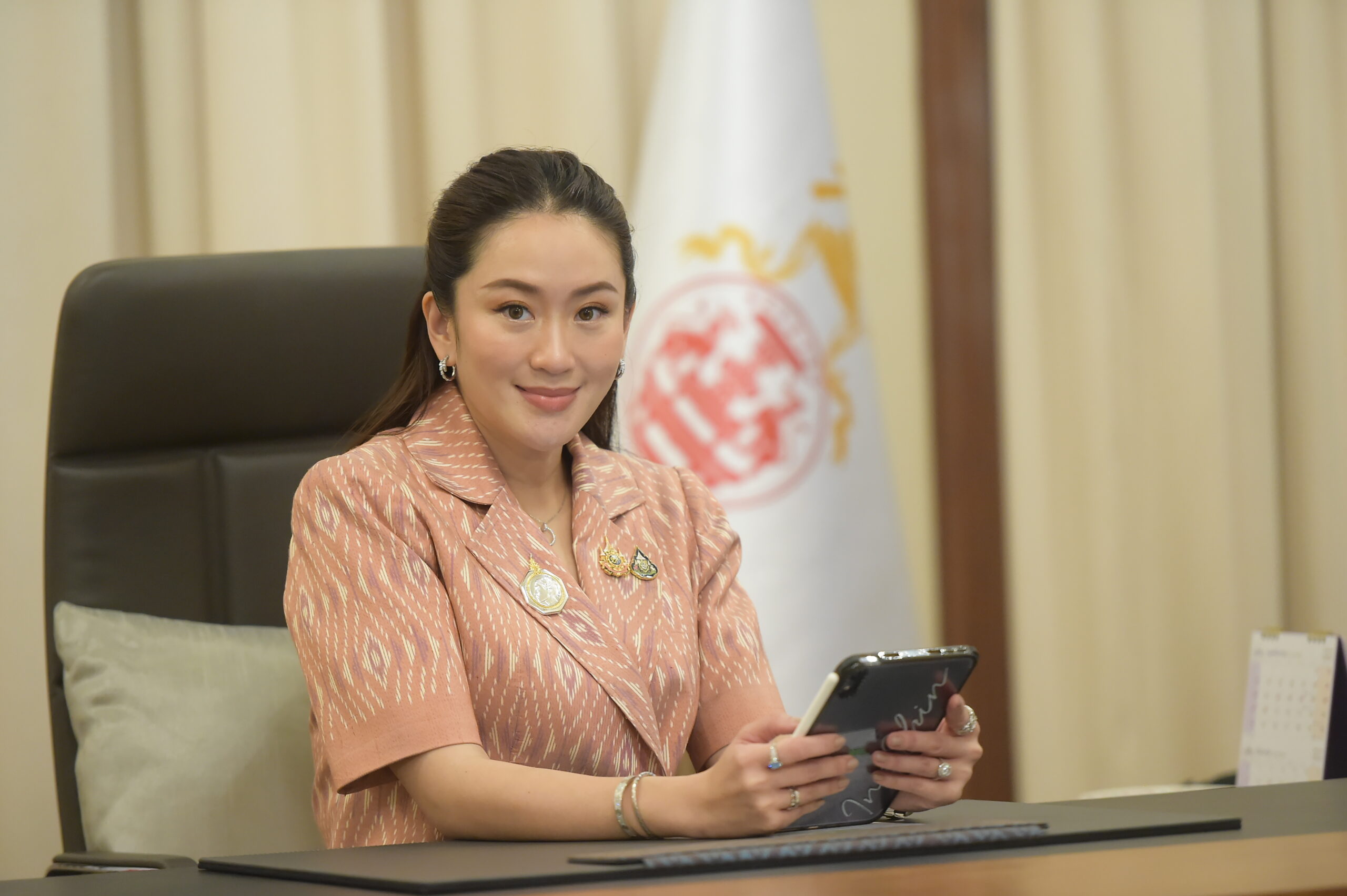 นายกฯ สนทนาทางโทรศัพท์ แสดงความยินดี โดนัลด์ ทรัมป์ ชนะเลือกตั้ง