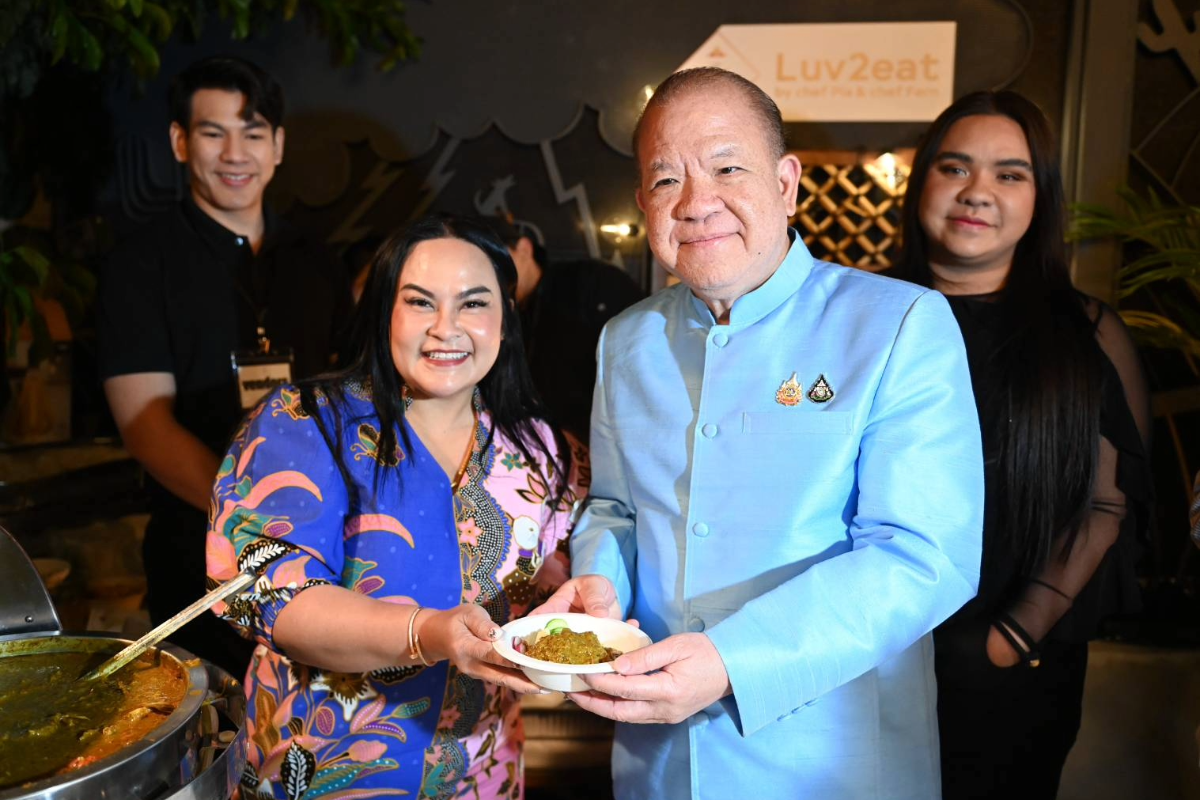 “พิชัย” รมว.พาณิชย์ จับมืออินฟลูฯในสหรัฐ ลุยโปรโมตร้าน Thai SELECT