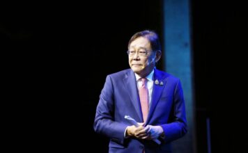 พิชัย ชุณหวชิร