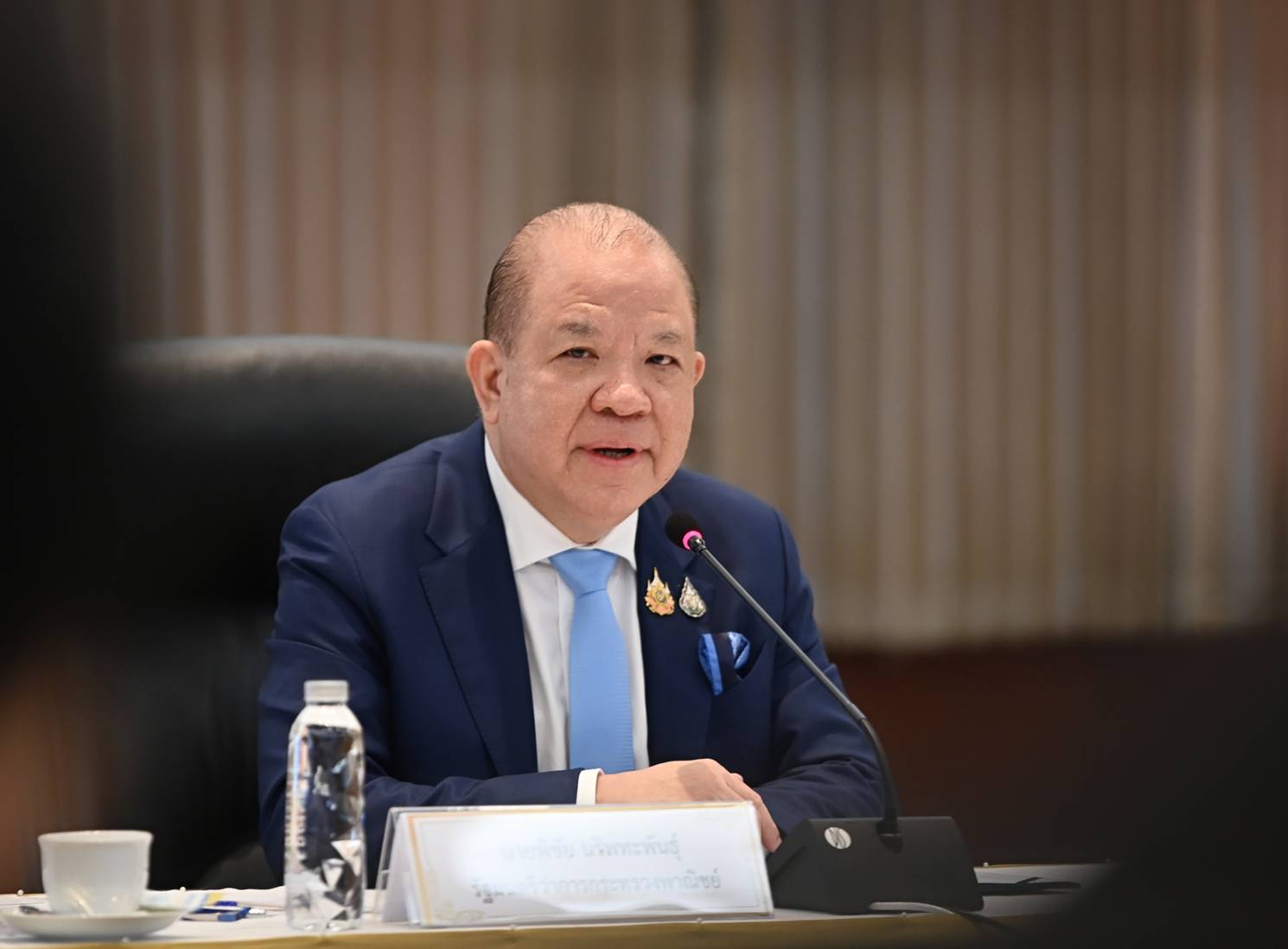 พิชัย นริพทะพันธุ์