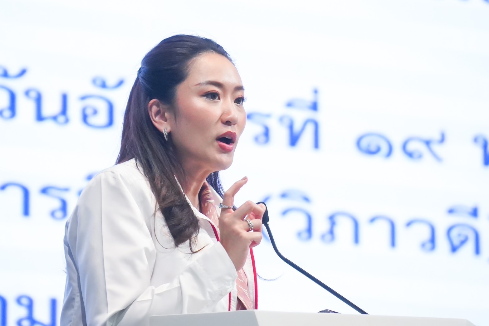 แพทองธาร ขอบคุณ สส.ทำงานหนัก ร่วมมือรัฐบาล เดินหน้าลดรายจ่าย เพิ่มรายได้