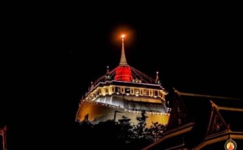 ประเพณีห่มผ้าแดง งานวัดภูเขาทอง 67