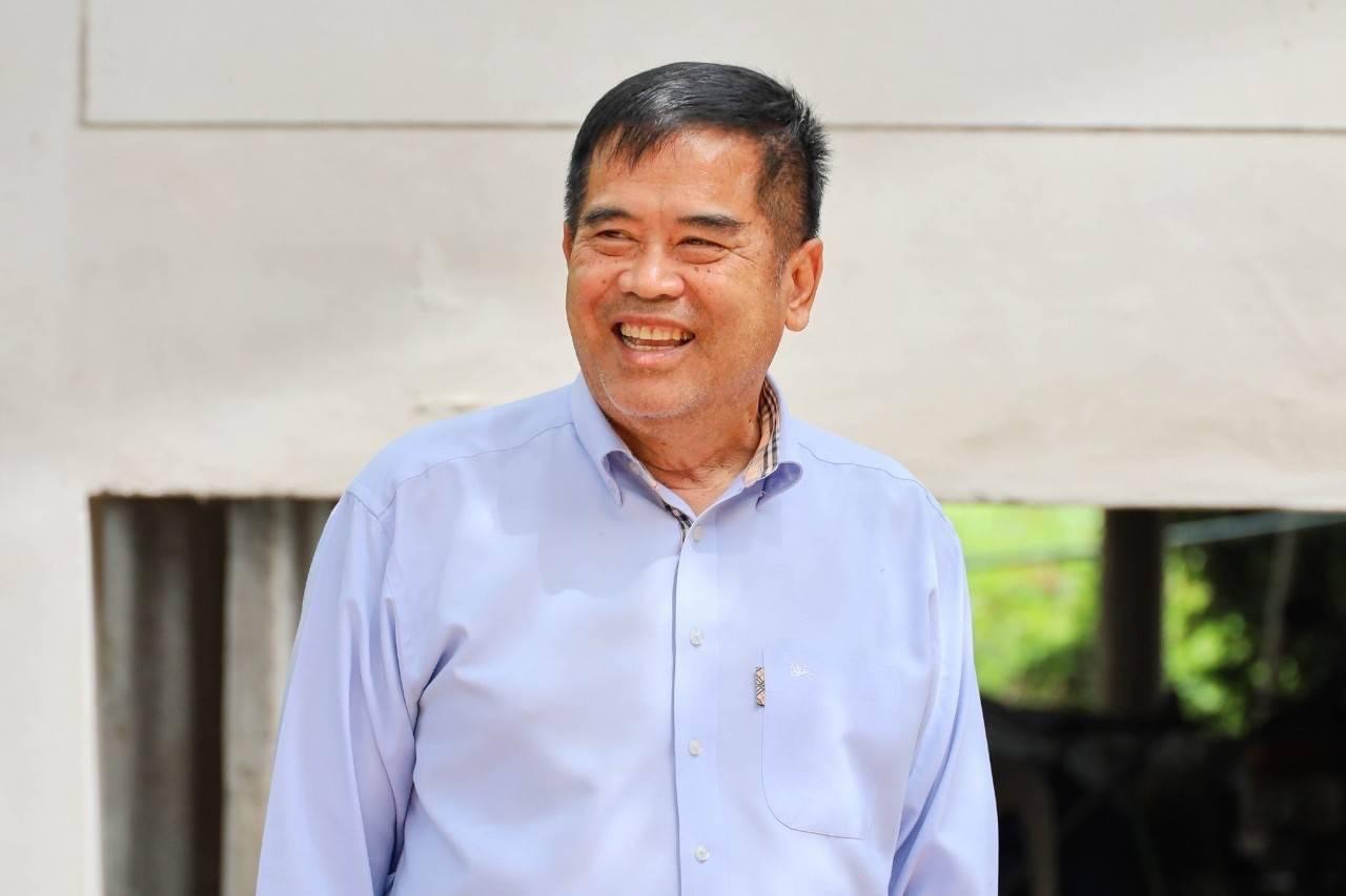 มนู พุกประเสริฐ