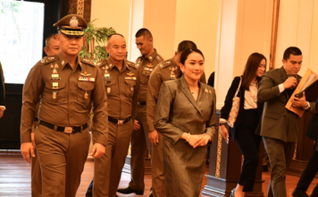 น.ส.แพทองธาร ชินวัตร นายกรัฐมนตรี เป็นประธานการประชุมคณะกรรมการข้าราชการตำรวจ (ก.ตร.) ครั้งที่ 10/2567