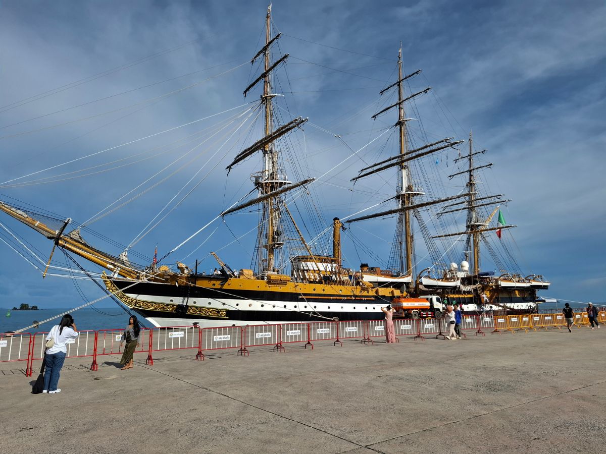 เรือ Amerigo Vespucci เทียบท่าภูเก็ต เชื่อมสัมพันธ์ไทย-อิตาลี