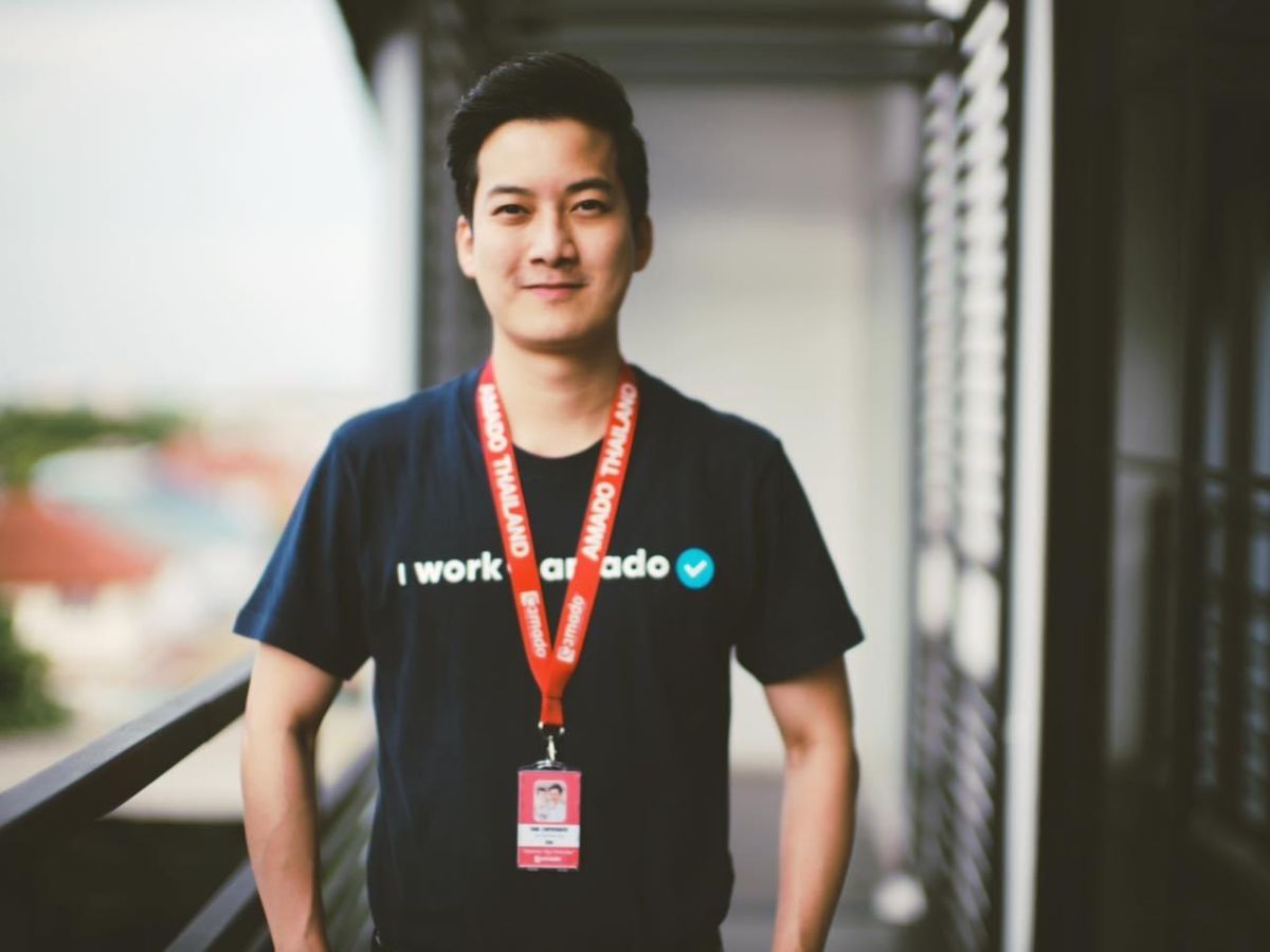 เปิดประวัติ ‘เชน ธนา’ จากนักร้องในตำนานสู่นักธุรกิจพันล้าน