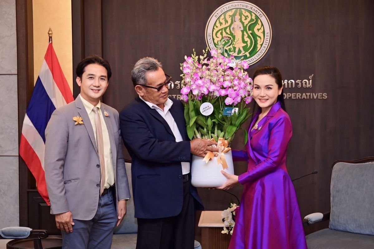 นฤมล หารือ กลุ่มขับเคลื่อนกล้วยไม้ไทยแห่งชาติ กระตุ้นตลาด เพิ่มศักยภาพการแข่งขัน