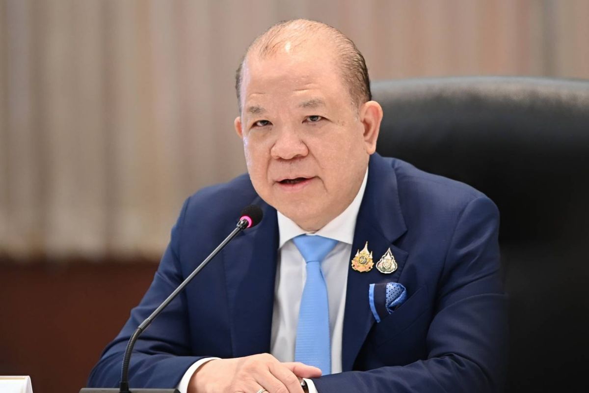 ‘พิชัย’ รมว.พาณิชย์ นั่งหัวโต๊ะ ประชุมขับเคลื่อนนโยบายการค้า
