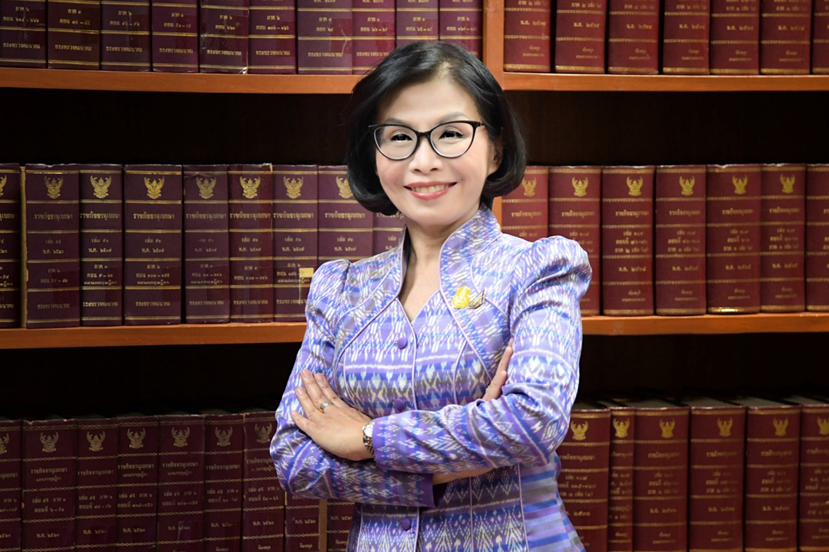 มนพร : ลากรัฐบาลผสม 4 ปี เคลียร์ใจพรรคร่วม ไม่มีใครอยากเลือกตั้งไว