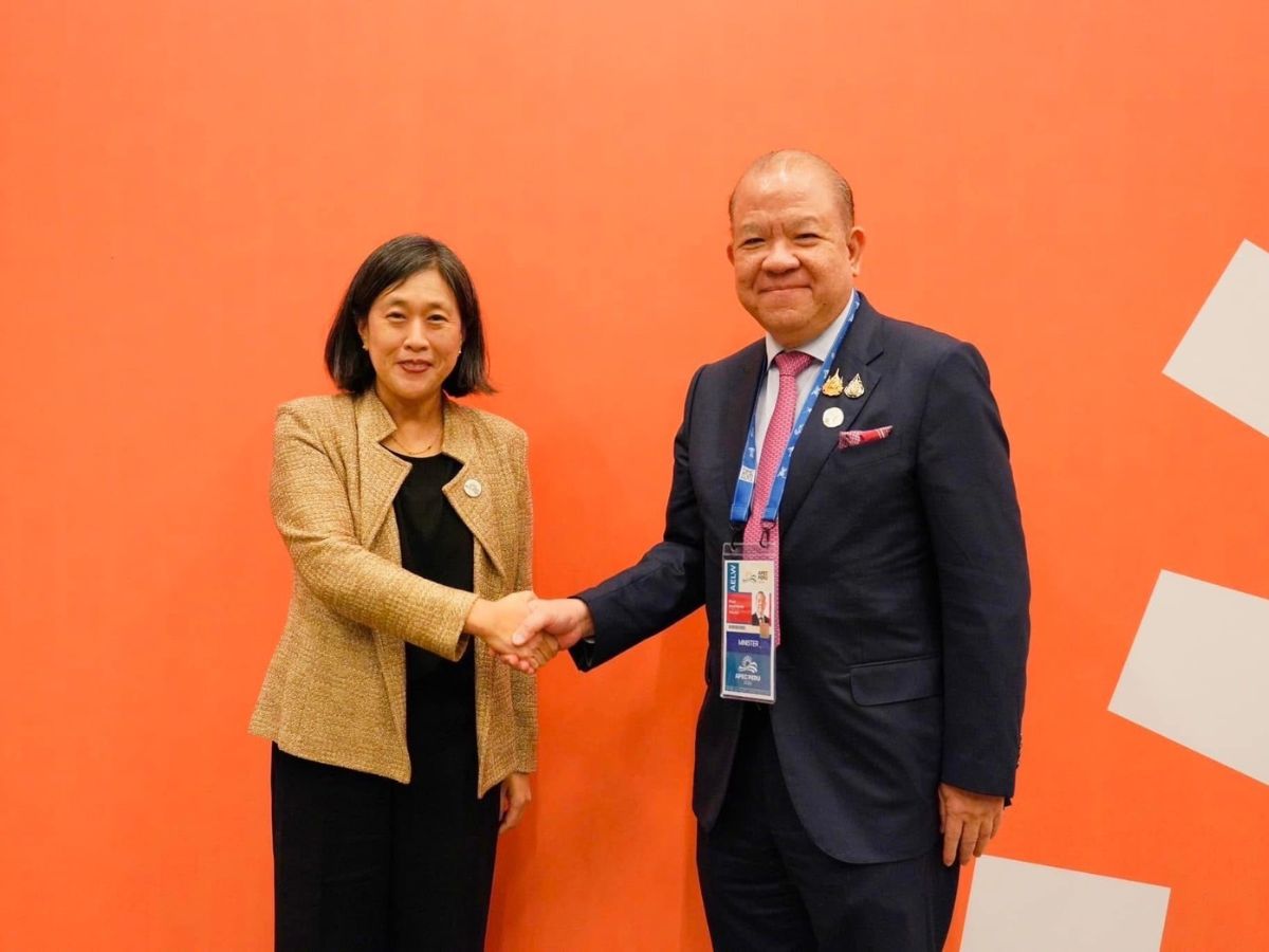 “พิชัย” จับมือ “แคทเธอรีน ไท” ผู้แทนการค้าสหรัฐ ที่เปรู ดันไทยเป็นฐานผลิตสินค้าอุตสาหกรรมใหม่