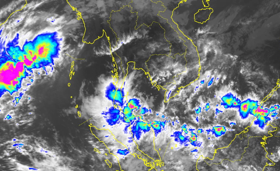 กรมอุตุฯเตือนมรสุมแรงขึ้น ฝนยังถล่มหนัก 8 จังหวัดใต้ 28-30 พ.ย.นี้