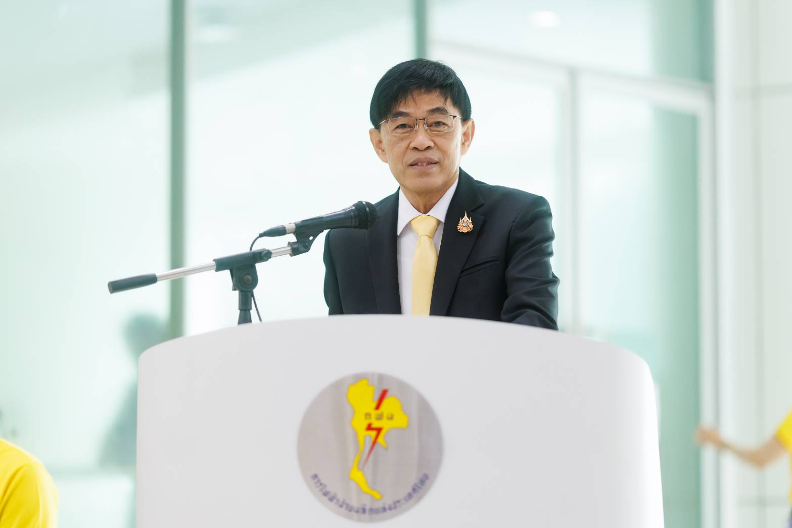 เทพรัตน์ เทพพิทักษ์