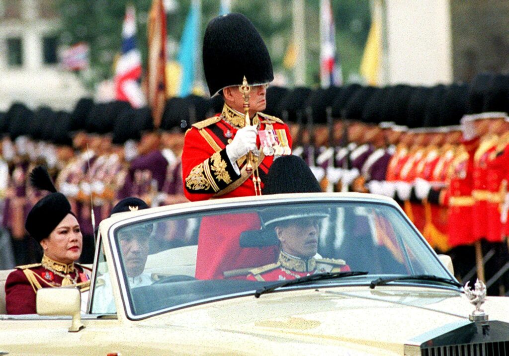 สวนสนามและถวายสัตย์ปฏิญาณตนของทหารรักษาพระองค์