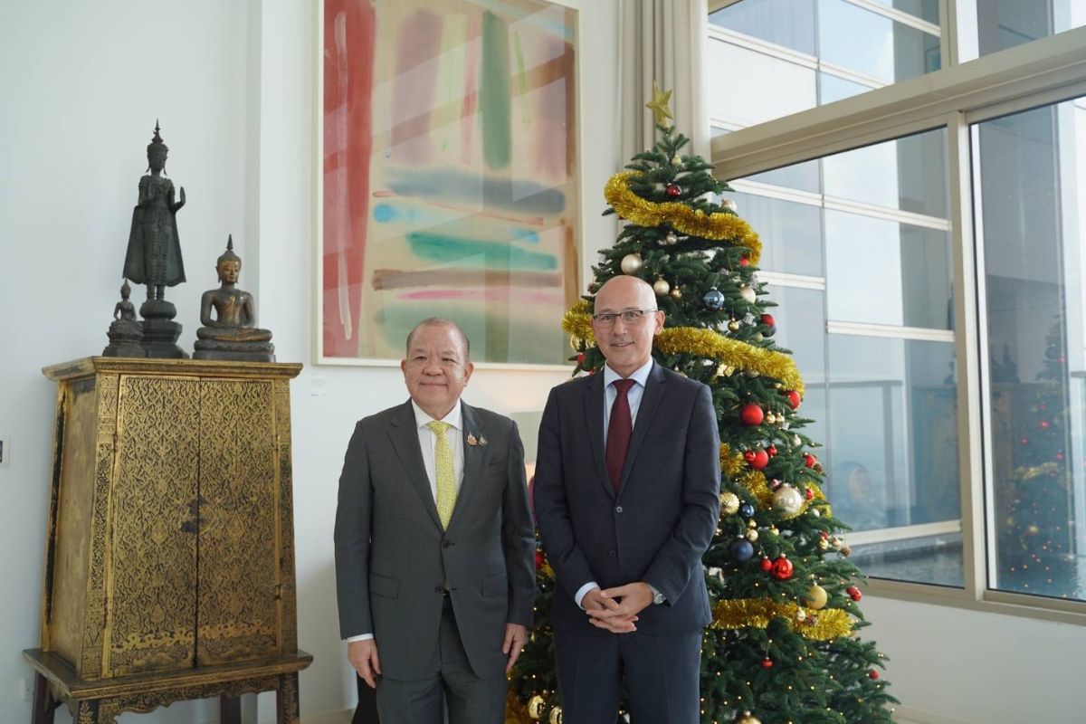 ‘พิชัย’ หารือทูตอังกฤษ ย้ำเดินหน้าจัดทำ FTA ไทย-UK ร่วมกันในอนาคต