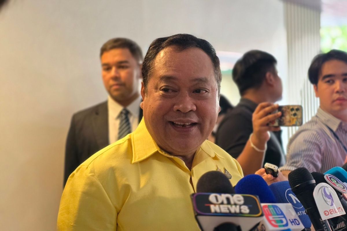 ทวี แจงพักโทษ ‘บุญทรง‘ ไม่ใช่เปิดทาง ’ยิ่งลักษณ์‘ กลับไทย ลั่นต้องทำตามกฎหมาย