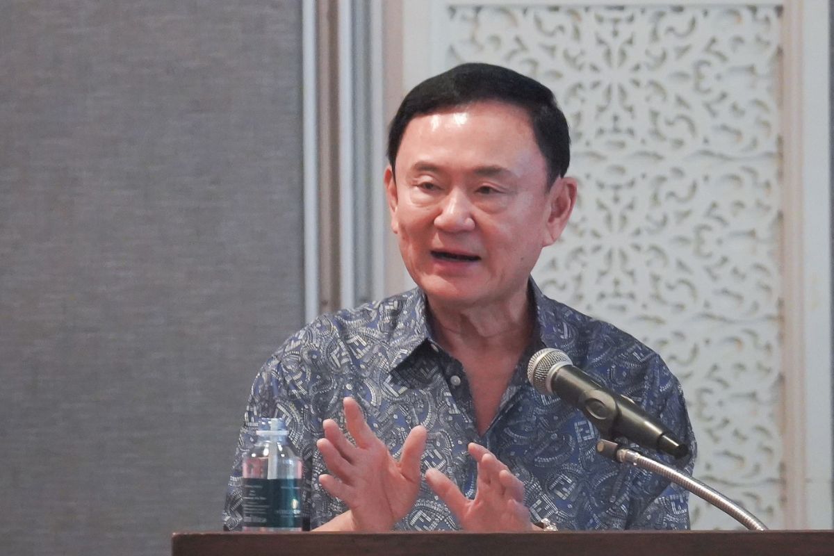 ศาลรัฐธรรมนูญตีตกคำร้อง รมว.ยุติธรรม เอื้อประโยชน์ ทักษิณ ชั้น 14