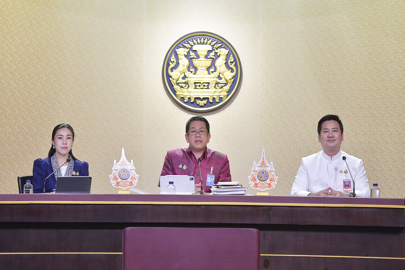 ครม.ไฟเขียว แต่งตั้งผู้ว่าฯใหม่-บิ๊กมหาดไทย 33 ราย เช็กรายชื่อทั้งหมดที่นี่