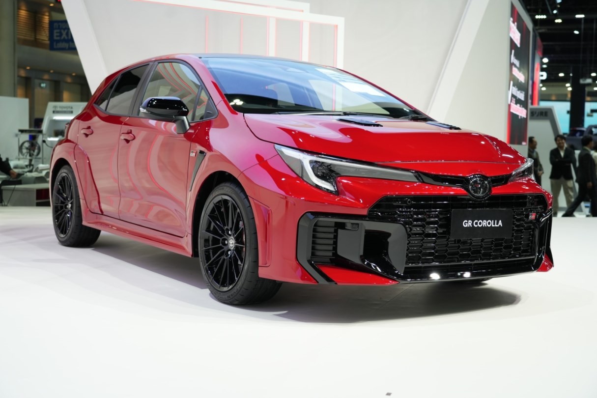 ยลโฉมโตโยต้า GR COROLLA-GR YARIS ด่วน มีจำนวนจำกัด