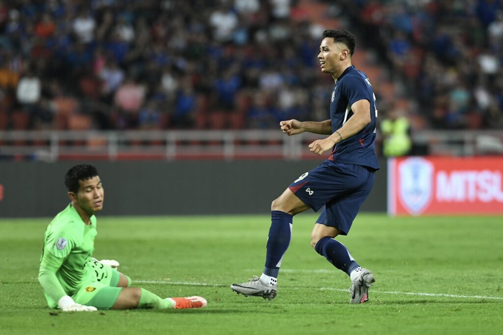 ทีมชาติไทย มาเลเซีย