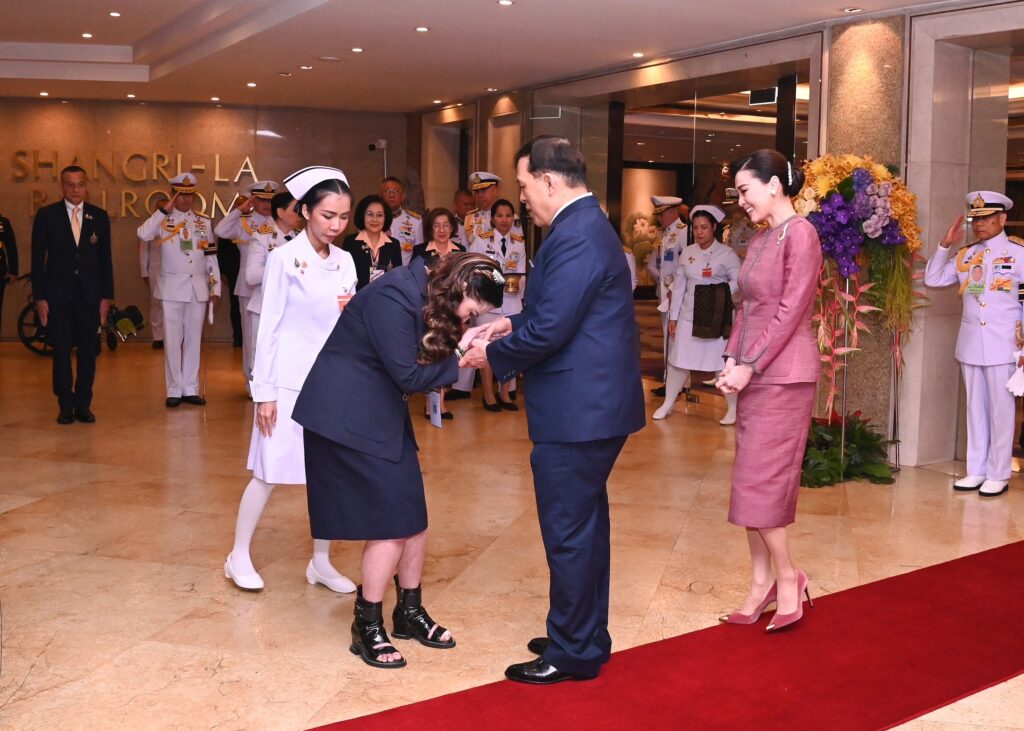 ในหลวง พระราชินี ทรงเปิดการประชุม วิทยาศาสตร์นานาชาติเจ้าฟ้าจุฬาภรณ์ ครั้งที่ 9