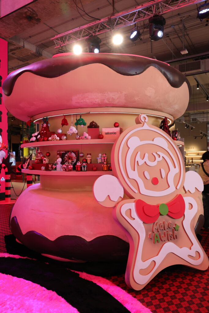 POP MART SKULLPANDA-เอ็มสเฟียร์