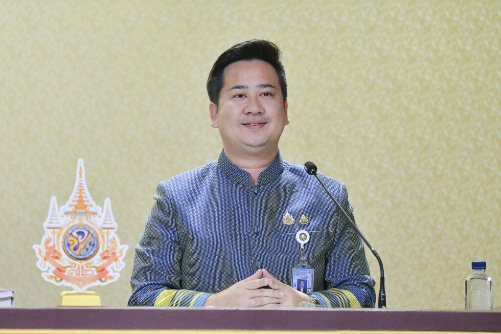อนุกูล พฤกษานุศักดิ์ 