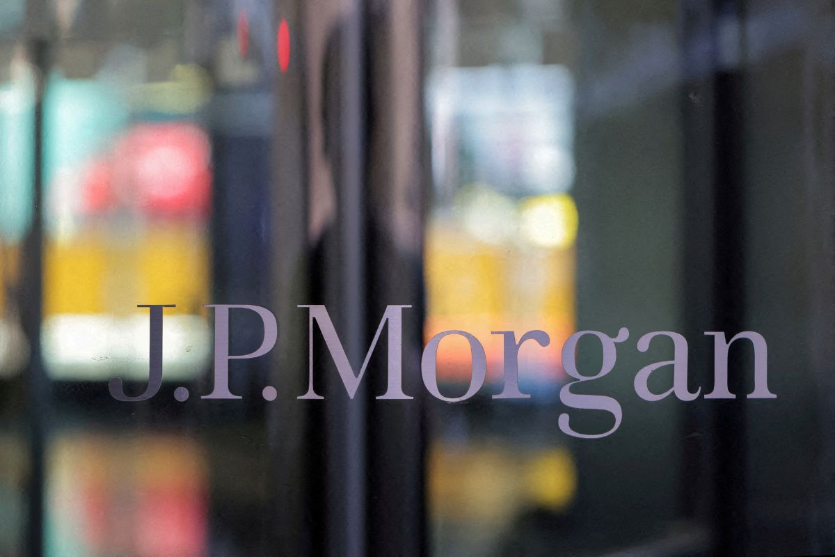 ธนาคารกลางสิงคโปร์ ปรับ JPMorgan เป็นเงิน 1.8 ล้านดอลลาร์ ฐานคิดส่วนต่างสูงเกินควร
