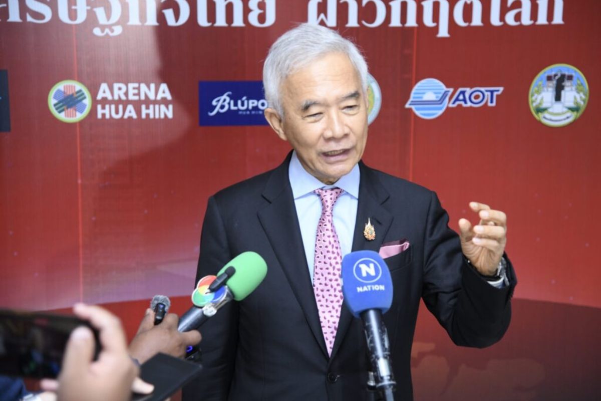 สุวัจน์ เชื่อ เวที ISAN NEXT เจียระไนจุดแข็งภาคอีสาน ต่อยอดเศรษฐกิจใหม่ กู้วิกฤตประเทศ