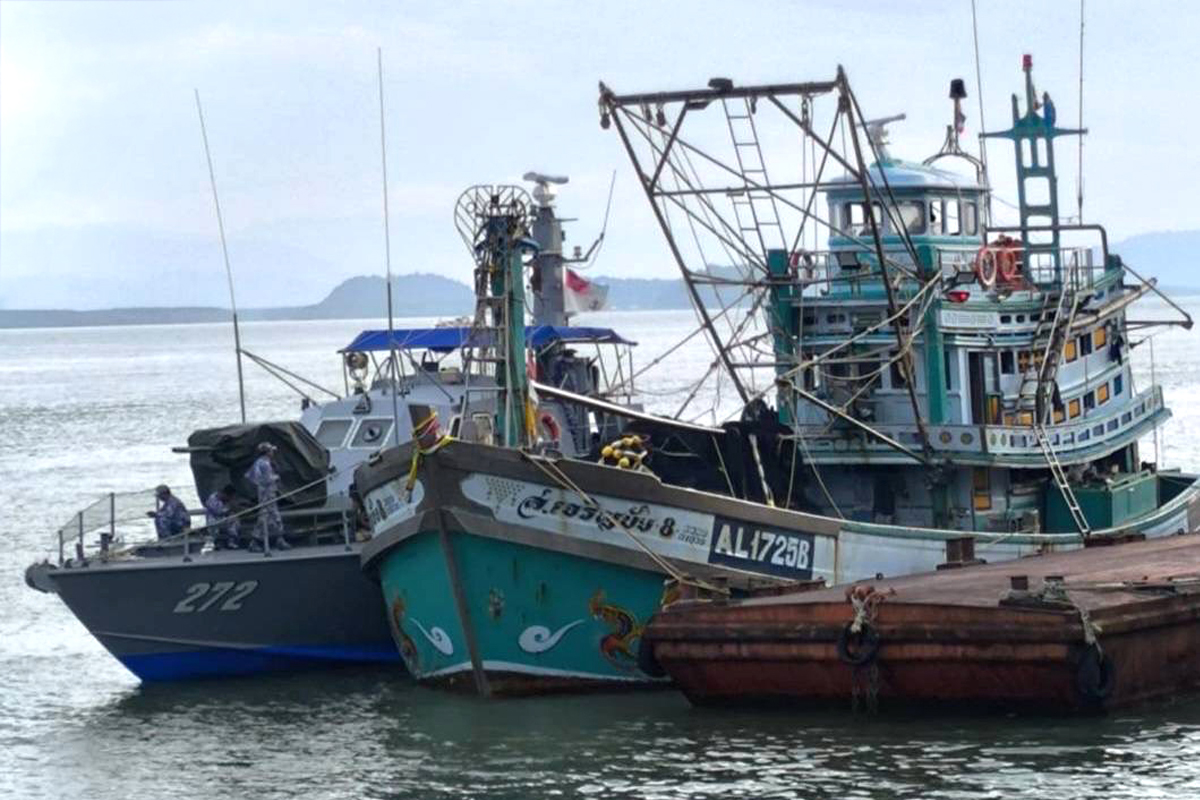 RED ZONE ทะเลอันตราย พื้นที่ทับซ้อนเรือรบเมียนมาไล่ยิงเรือไทย