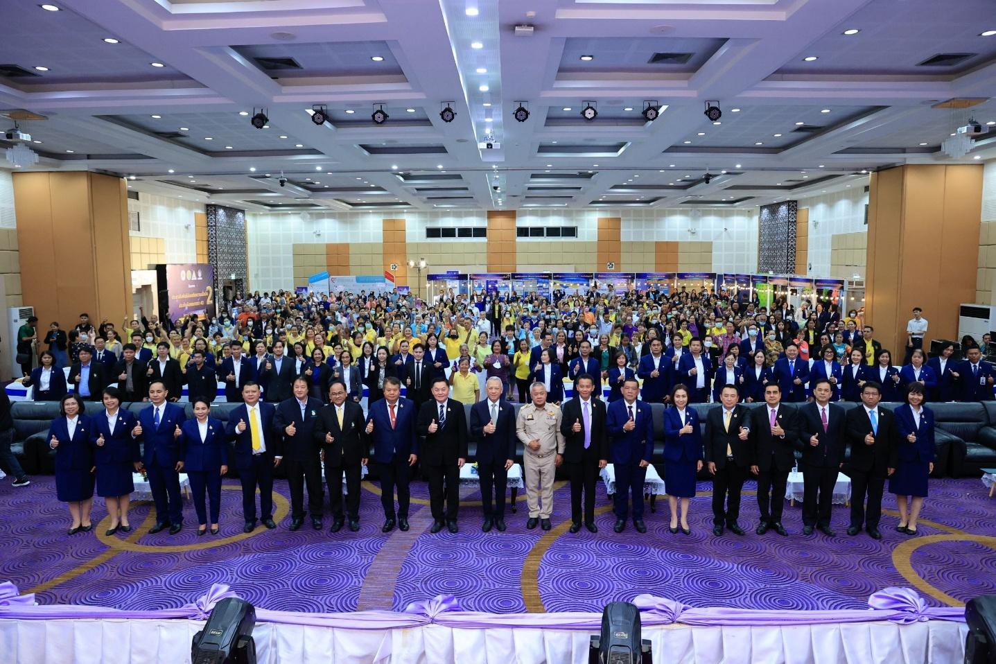“พิพัฒน์” ส่ง สปส. จับมือการยางแห่งประเทศไทย ดูแลชาวสวนยาง กว่า 1.5 ล้านคน