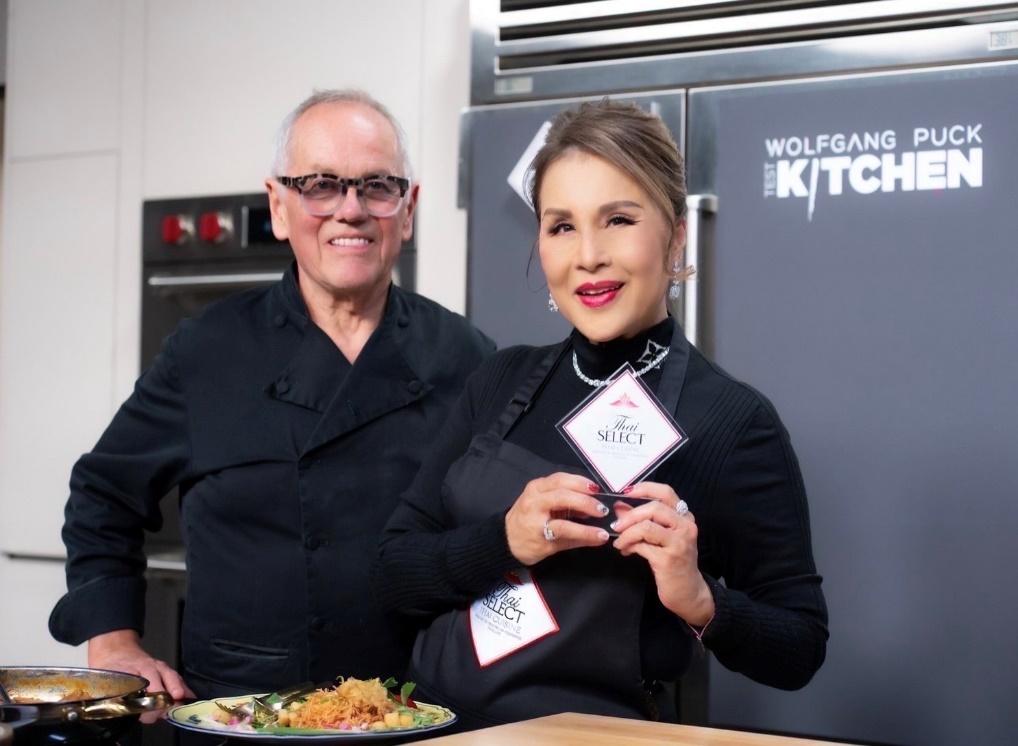 “กระทรวงพาณิชย์ ร่วมกับเชฟระดับโลก Wolfgang Puck ปลุกกระแสความนิยม Thai SELECT สู่สายตานานาชาติ”