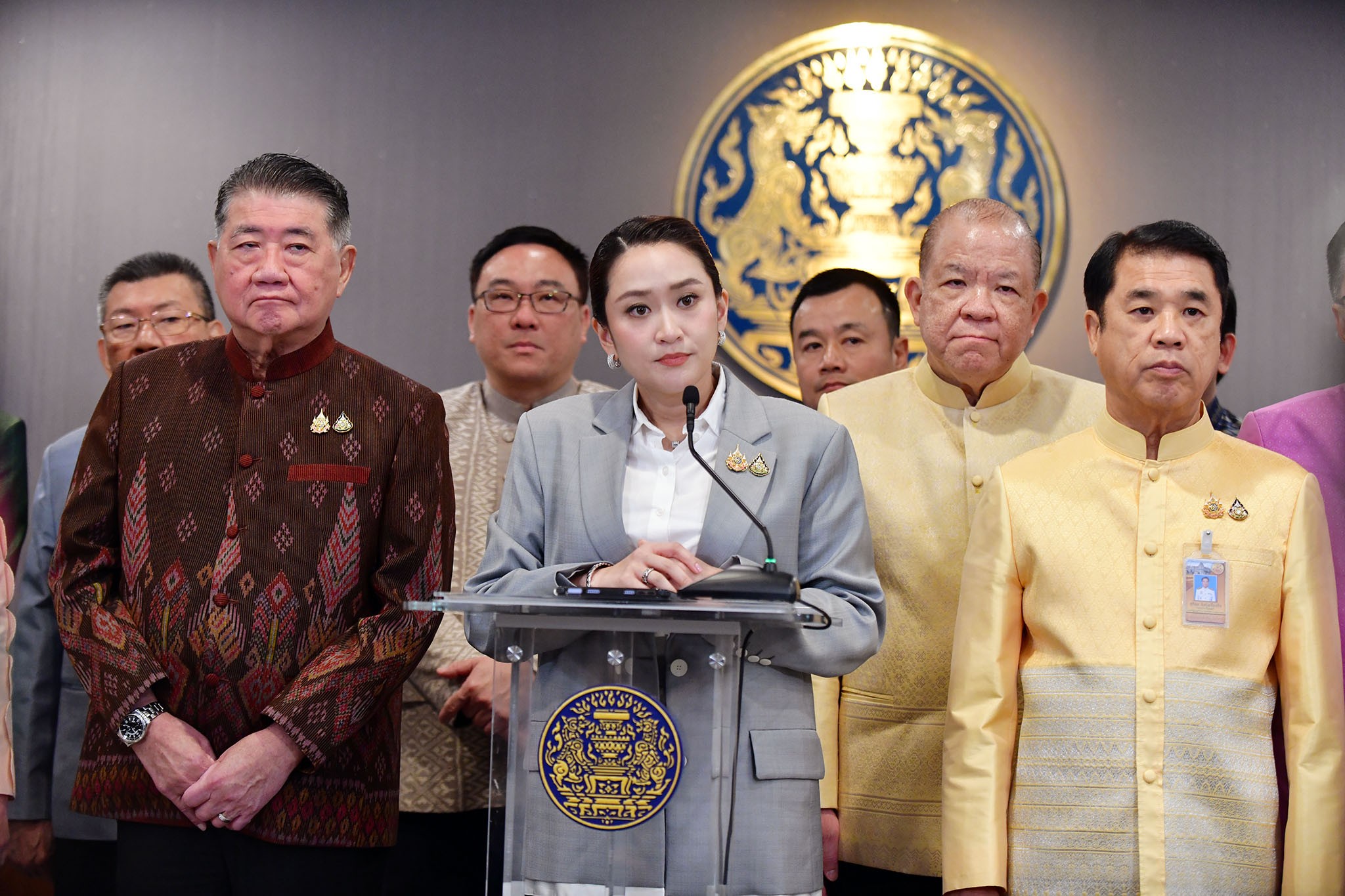 นายกฯ โยนสภา หลังฝ่ายค้านขอถกลับ MOU 2544