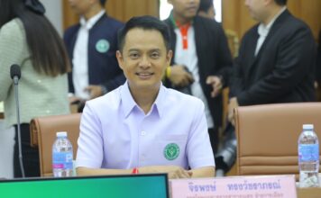 นายจิรพงษ์ ทรงวัชราภรณ์ รองโฆษกกระทรวงสาธารณสุข (สธ.)