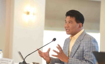 ธนวรรธน์ พลวิชัย