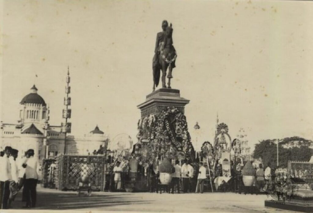 พระบรมรูปทรงม้า