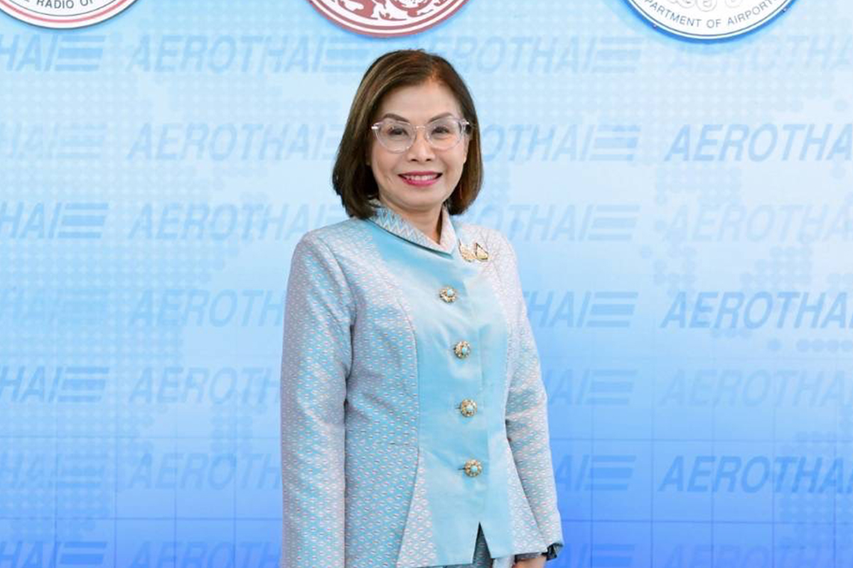 มนพร เจริญศรี