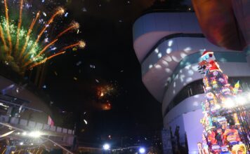 เอ็มสเฟียร์ เอ็มโพเรียม เอ็มควอเทียร์ ฉลองเคานต์ดาวน์