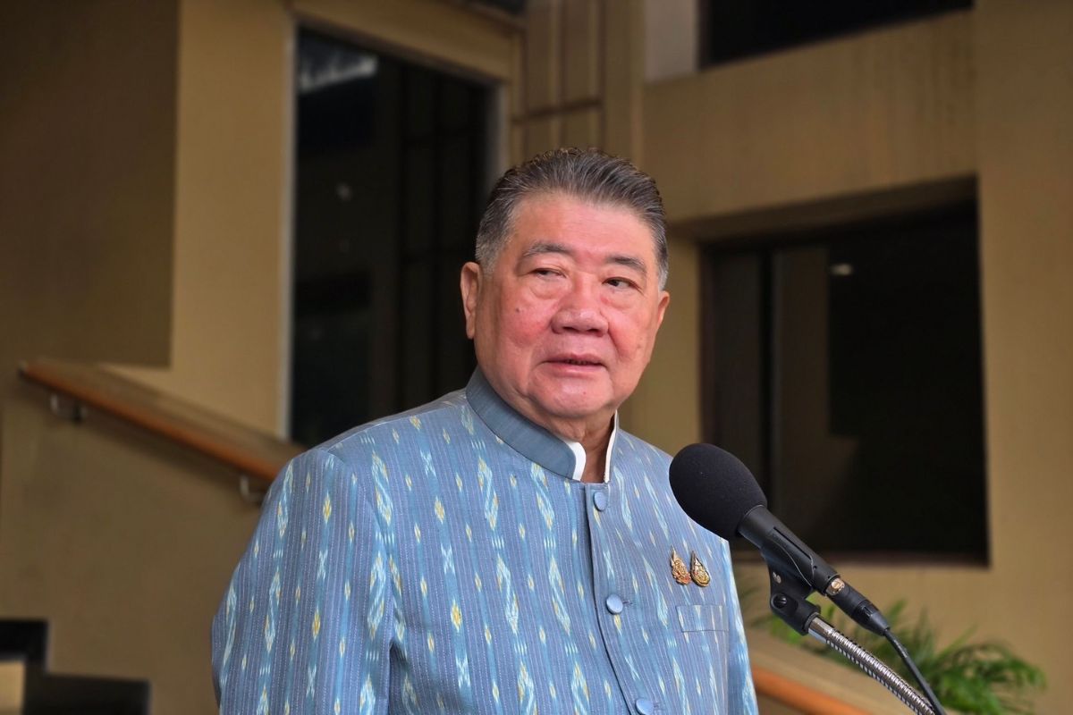 ภูมิธรรม ชี้คนปาของใส่ ‘ทักษิณ‘ อย่ามองปมผลประโยชน์ เดินหน้าประเทศดีกว่า