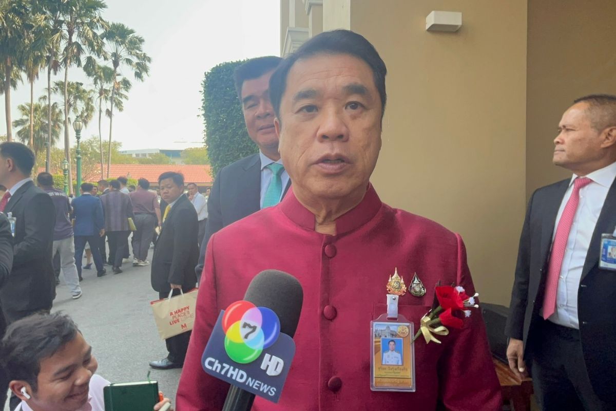 สุริยะหั่นงบจ่าย ‘รถไฟฟ้า-รถเมล์ฟรี’ เหลือ 185 ล้าน โยน รฟม. เคลียร์เอง 144 ล้าน