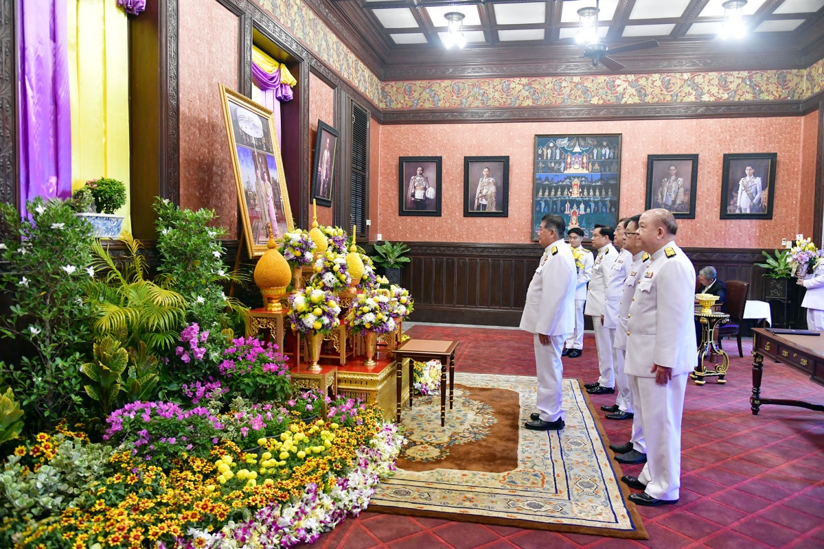 ครม.ถวายพระพรชัยมงคล “ในหลวง-พระราชินี” วันขึ้นปีใหม่ 2568
